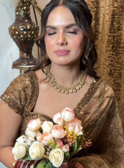 Bridal makeup look with bouquet, from our Instagram reels